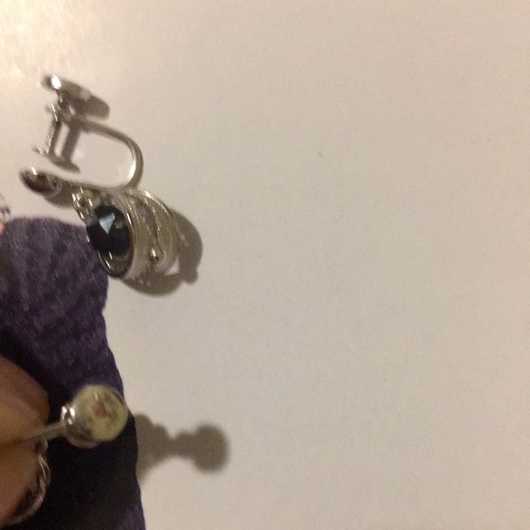 Vintage trifari filigree silver clips - Picture 5 of 6